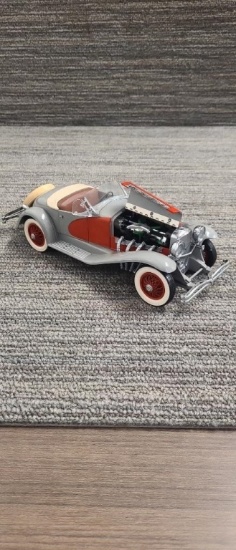 DIECAST - 1935 DUESENBERG SSJ