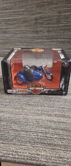 DIE-CAST - HARLEY-DAVIDSON 1952 FL HYDRA GLIDE