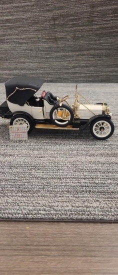 DIE-CAST - 1912 PACKARD VICTORIA
