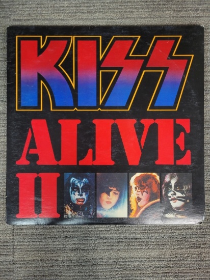 VINYL RECORDS: KISS