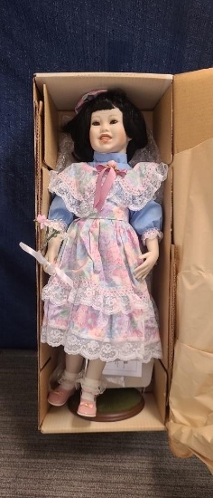 DOLL