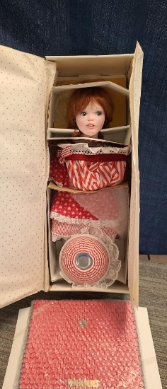 DOLL