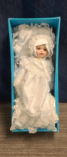 DOLL