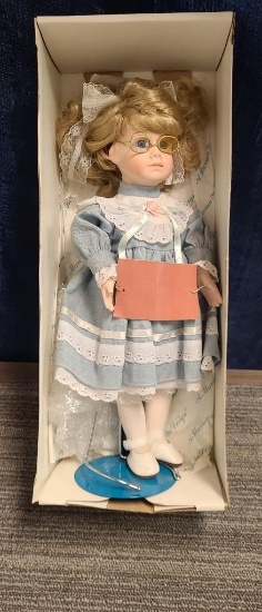DOLL