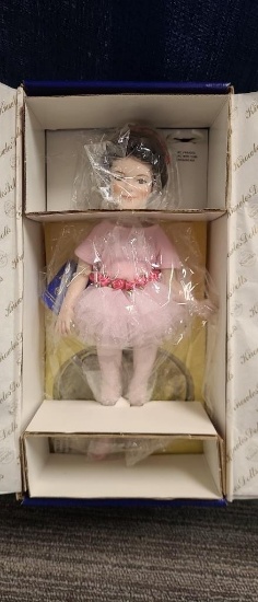 DOLL