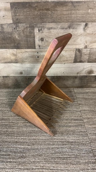 EARLY WOODEN CRANBERRY SCOOP RAKE