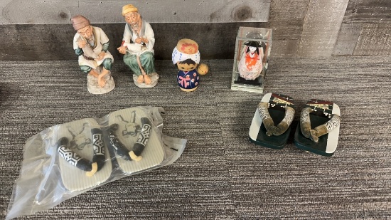 WOOD & PORCELAIN JAPANESE DECOR