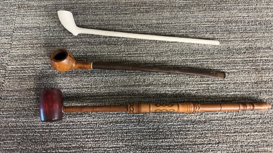 VTG WOOD LONG STEM PEACE PIPES