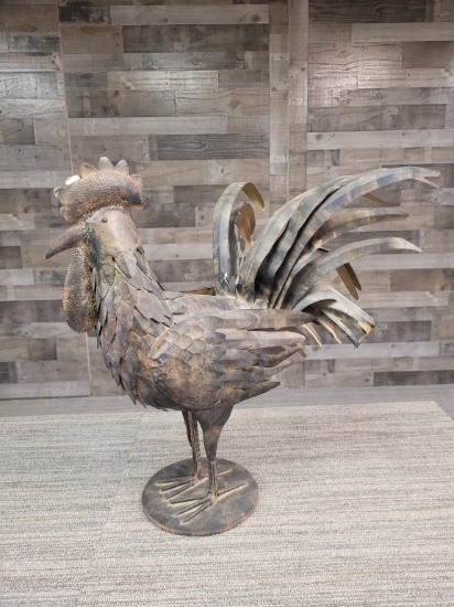 METAL ROOSTER SCULPTURE