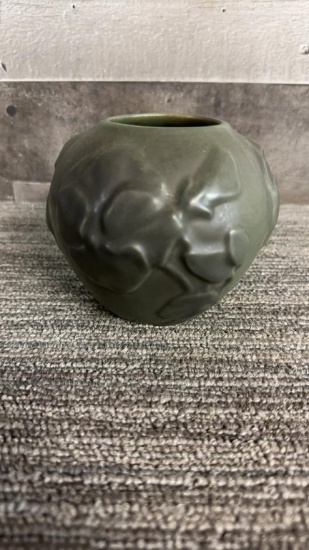 VTG VAN BRIGGLE POTTERY POPPIES POD VASE