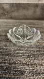 MARQUIS BY WATERFORD CRYSTAL RING HOLDER
