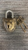 BRASS LION HEAD PADLOCK
