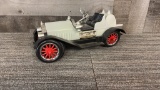1944 JIM BEAM WHISKEY DECANTER: 1914 STUTZ BEARCAT