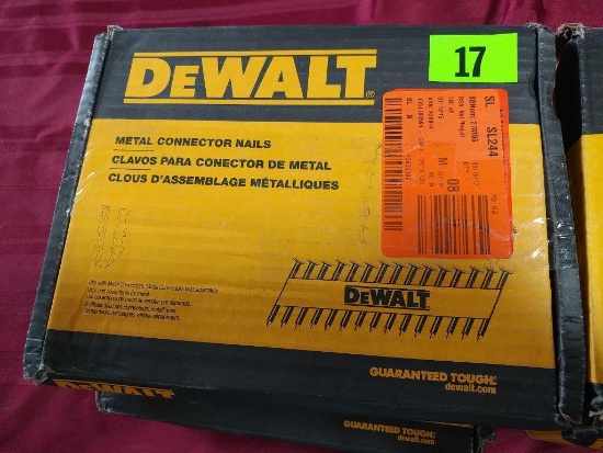 Lot of 4, DeWalt Metal Connector Nails 1 1/2" x 131", 2000 Per Box
