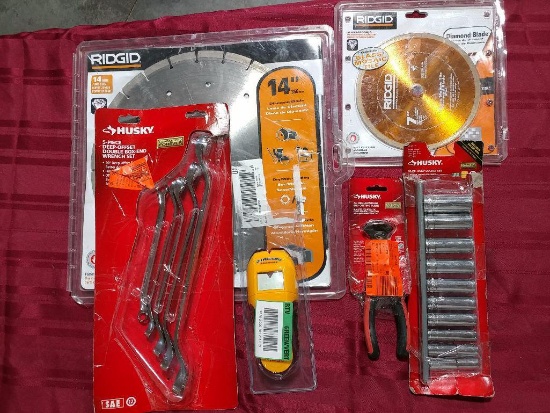 Lot of 6 Ridgid 14" Dry/Wet and 7" Wet Cutting Blades, Husky 7" Cutting Pliers, Husky 5 Piece Wrench