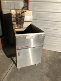 South Bend Stainless Steel 65 Lb Gas Fryer, Model: SB65SS w/ 3 Fryer Baskets