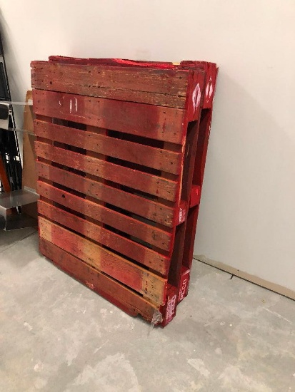 Lot of 2 HD Wooden Pallets