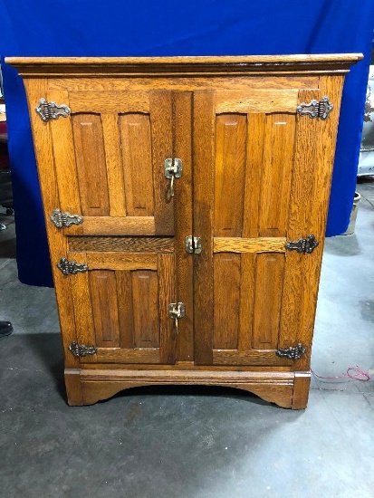 Antique Oak Ice Box Cabinet, Very Good Condition, Original Interior, Stamped No. 5, 52" t, 23" x 40"