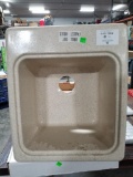 New: Swanstone Kitchen Sink, Model: DIT-S