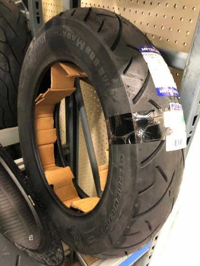 Metzeler ME888 MT90 B 16 rear Black Wall
