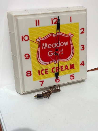 Meadow Gold Lighted Electric Clock, 16" Square