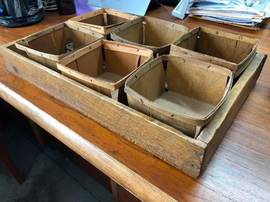 Primitive Strawberry Crate w/ 4 Strawberry Boxes