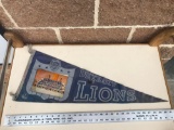 Old Detroit Lions Pennant with Team Photo NFL w/ Roster