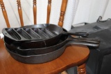 Four Cast Iron Pieces, Fry Pans, Corn Bread Pan, Lodge, Wagner, Griswold