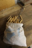 Cloth Hanger Bag w/ Wooden Clothes Pins