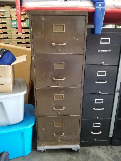 Large Metal File Cabinet, Legal Size, 4 Drawer