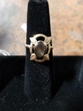 18k Gold Ring w/ Gemstone - 3.6 Grams