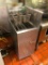 Dean Gas Fryer SR142GM, 2 Fryer Baskets, Approx. 35lv - 43lb