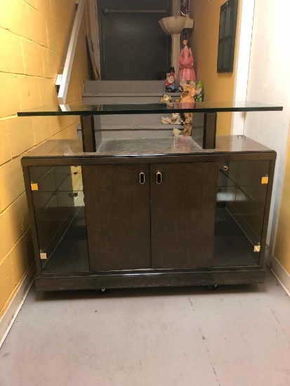 Bernhardt Flair Division Glasstop Buffet on Wheels, One Missing Door Magnet and Two Small Chips, See