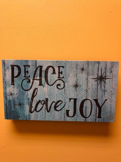 Peace Love Joy Light Up Wall D?cor