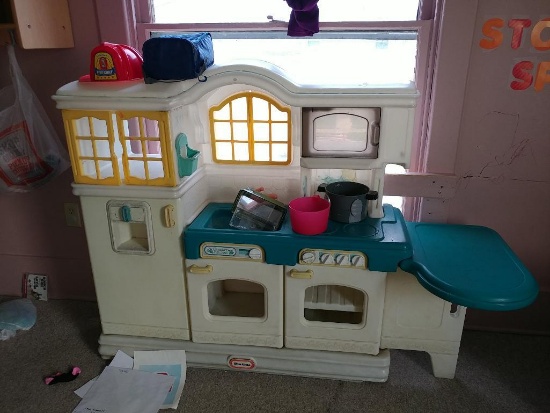 Little Tikes Toy Kitchen Set