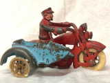 Hubley Harley-Davidson Cast Iron Motorcycle with Side car 6 inches