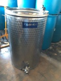 LAINOX Stainless Steel 80 Gallon / 300 Liter Variable Cap Tank, Italian, 26in x 39in