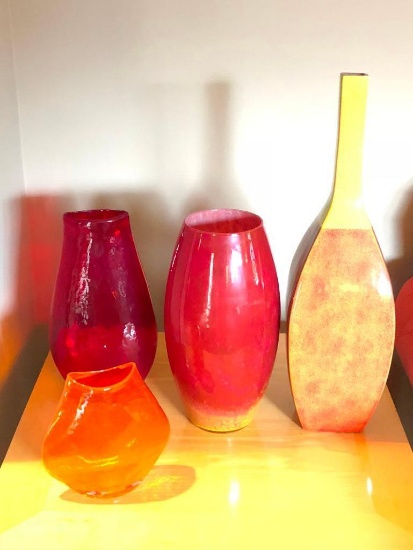 Lot of 4 Vases