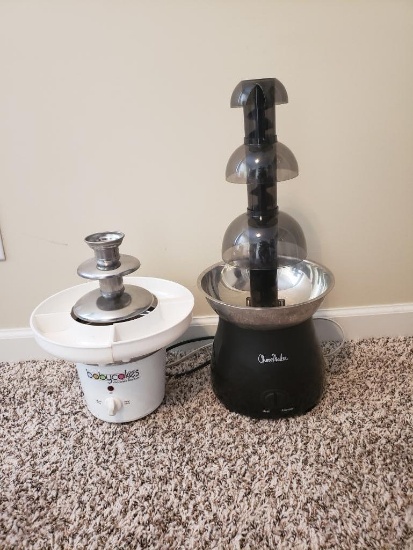 2 Chocolate Fountains