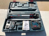 Bosch Professional GLL 150 E, LR 3 & BT 152 Self-Leveling Laser Level & Stand