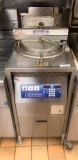 Broaster Model: 1800GH Pressure Fryer, Natural Gas - CLEAN