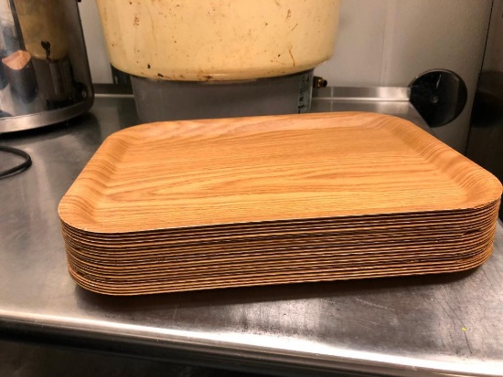 Lot of 22, 17in x 13in Cafeteria Trays