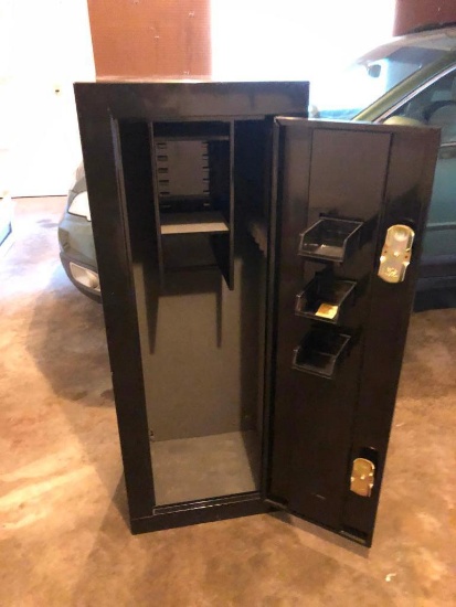 Homsafe Metal Gun Cabinet w/ Key