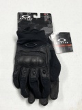 Oakley Size: XXL Factory Pilot Gloves