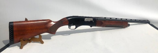 Winchester Model 1400 12 Gauge Shotgun, 2 3/4in Chamber, SN: N1084670 w/ Soft Case
