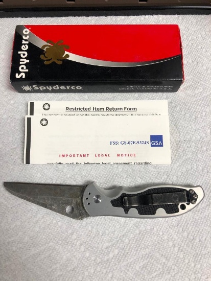 Spyderco CPM S30V Auto Open Knife