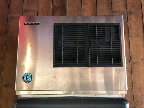 Ice Maker: Hoshizaki Ice Maker, Model: KML-451MAH, 115v, No Ice Hopper