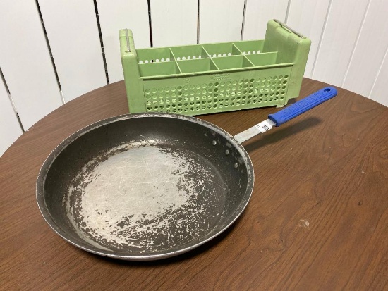 14in NSF Commercial Fry Pan w/ Silverware Caddy, See Pickup Note Below