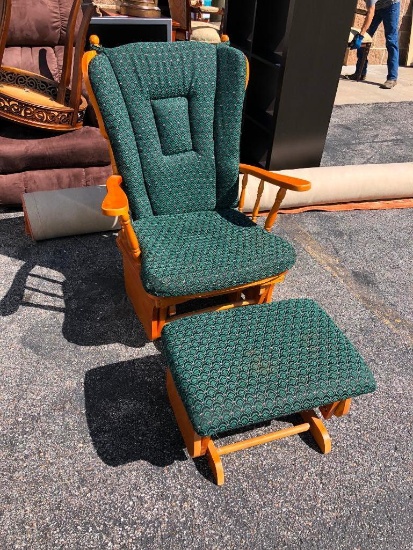 Oak Glider Rocker w/ Matching Ottoman