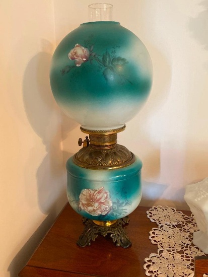 Early Kerosene Hand Painted Gone with the Wind Lamp